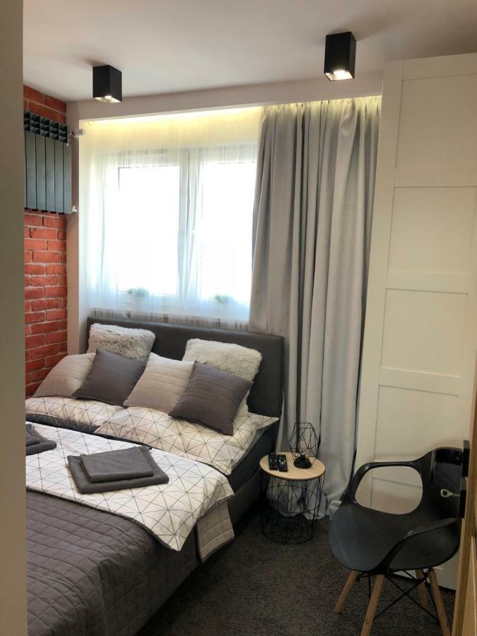 Family Sauna Apartments: Downtown Rynek Centrum Apartment Kielce