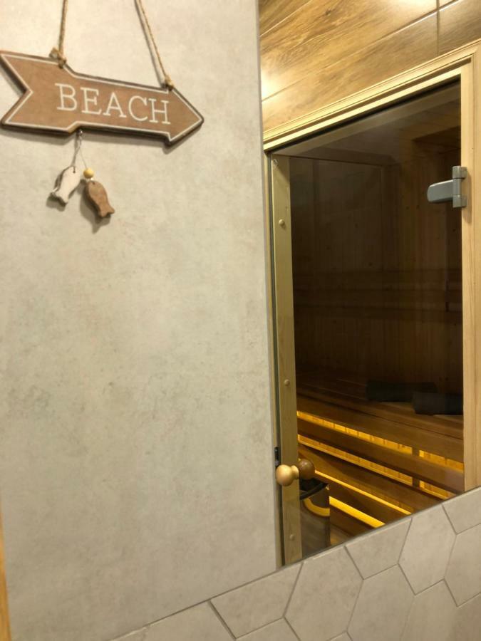Family Sauna Apartments: Downtown Rynek Centrum *