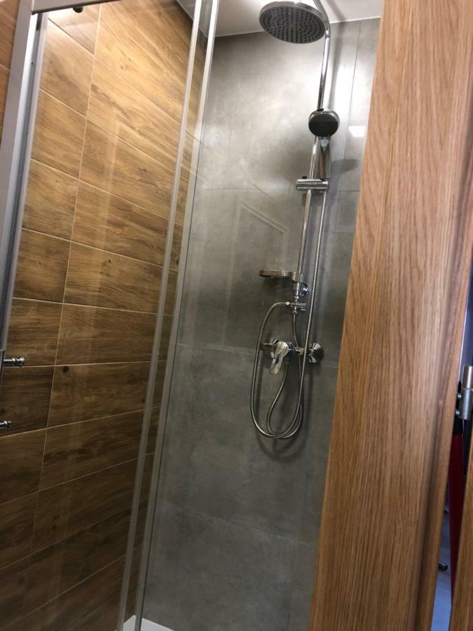 Family Sauna Apartments: Downtown Rynek Centrum Apartment Kielce