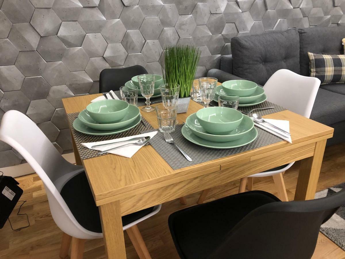 Family Sauna Apartments: Downtown Rynek Centrum